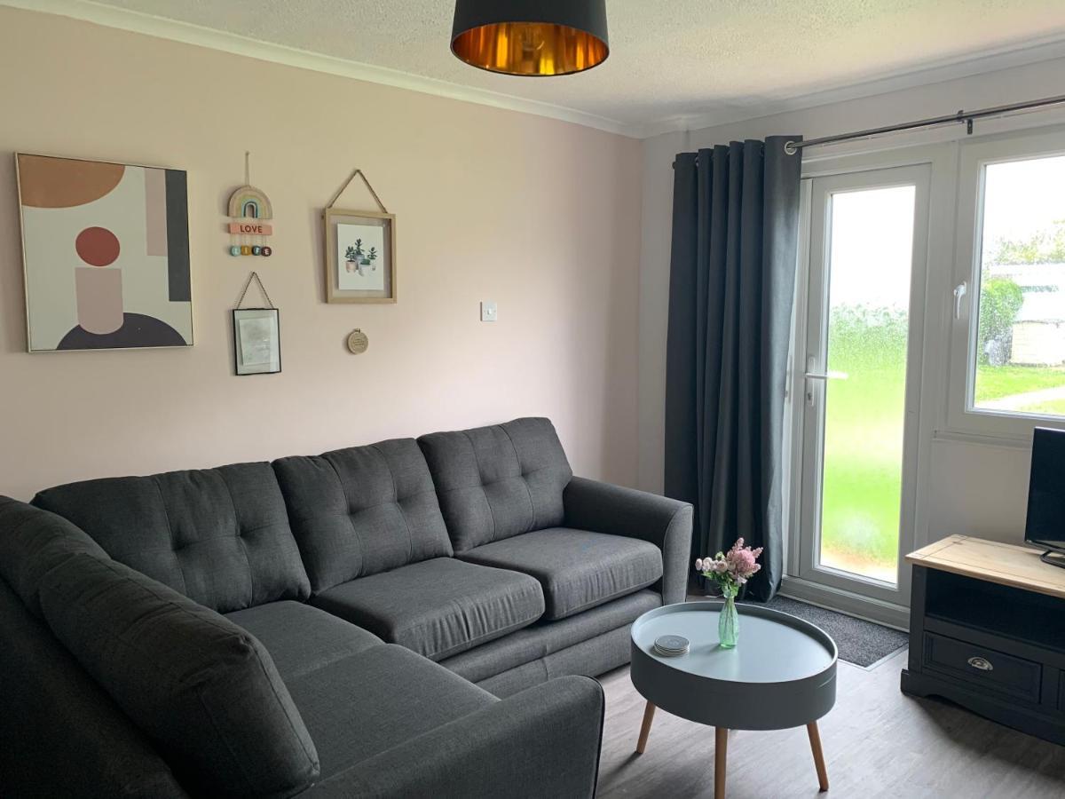Willa Hugo'S Hideaway Free Wifi Hemsby Zewnętrze zdjęcie