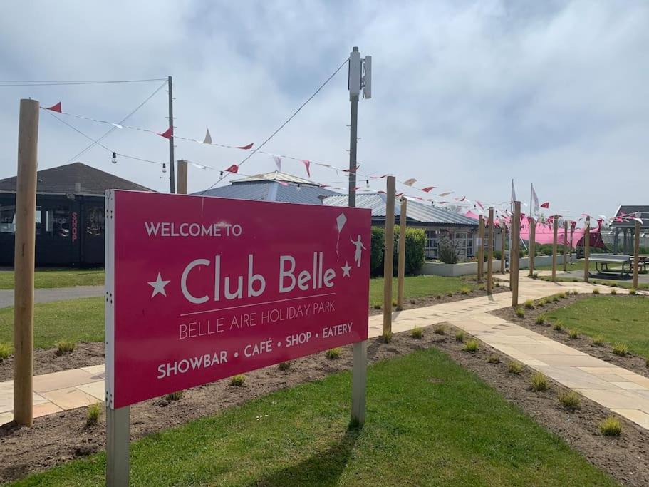 Willa Hugo'S Hideaway Free Wifi Hemsby Zewnętrze zdjęcie